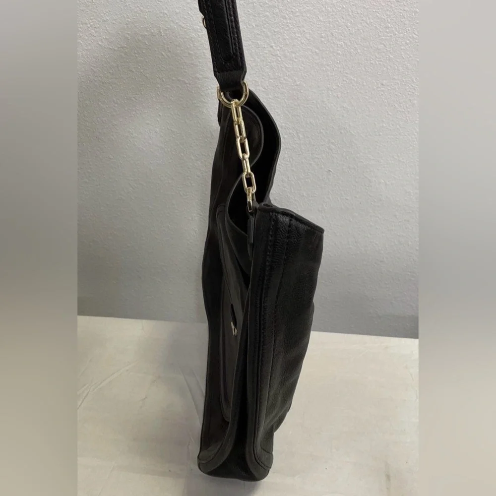 Vintage Tory Burch Black Leather Shoulder Bag with Gold Chain - Picture 2 of 5